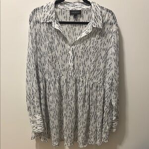 Lane Bryant Gray and White Long Sleeve Blouse